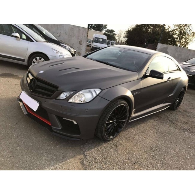 MERCEDES BENZ W207 ZESTAW STYLIZACYJNY BLACK SERIES