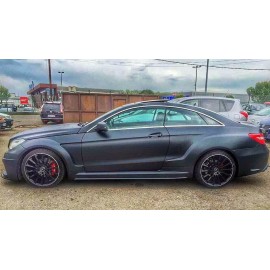 MERCEDES BENZ W207 ZESTAW STYLIZACYJNY BLACK SERIES