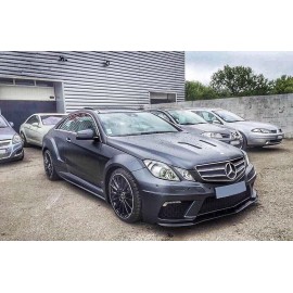 MERCEDES BENZ W207 ZESTAW STYLIZACYJNY BLACK SERIES