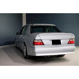 MERCEDES-BENZ W124 SEDAN AMG LOOK - ZESTAW STYLIZACYJNY