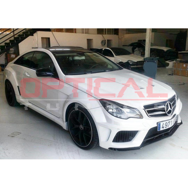 Mercedes E Klasa W207 Coupe Black Series Body Kit