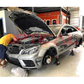 Mercedes E Klasa W207 Coupe Black Series Body Kit