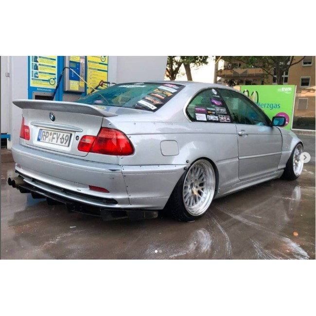 BMW E46 COUPE -REAR FENDERS