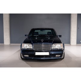 MERCEDES-BENZ W124 SEDAN AMG LOOK - ZDERZAK PRZÓD + LAMPY PRZECIWMGIELNE