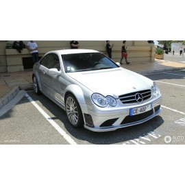 Mercedes-Benz CLK W209 zderzak przód