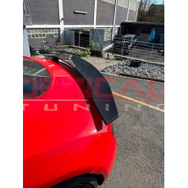 Audi R8 2006-2014  Spoiler na klapę